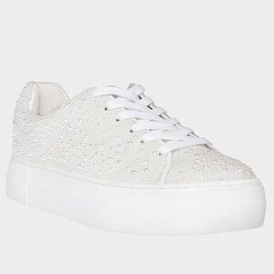 Betsy Johnson White Pearl Embellished Sneakers | Size 9